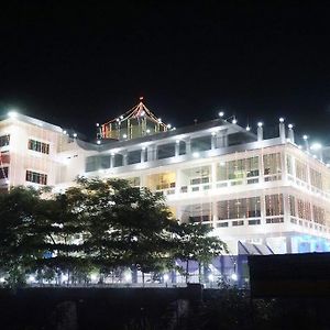 Mahamaya Palace Hotel & Conference Center